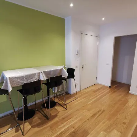 Everywhere Fralillo アパート *